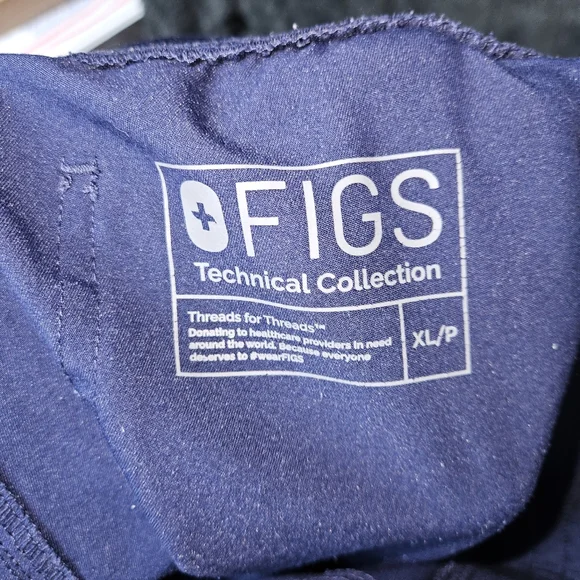 Navy Figs Scrub Set - Picture 2 of 5
